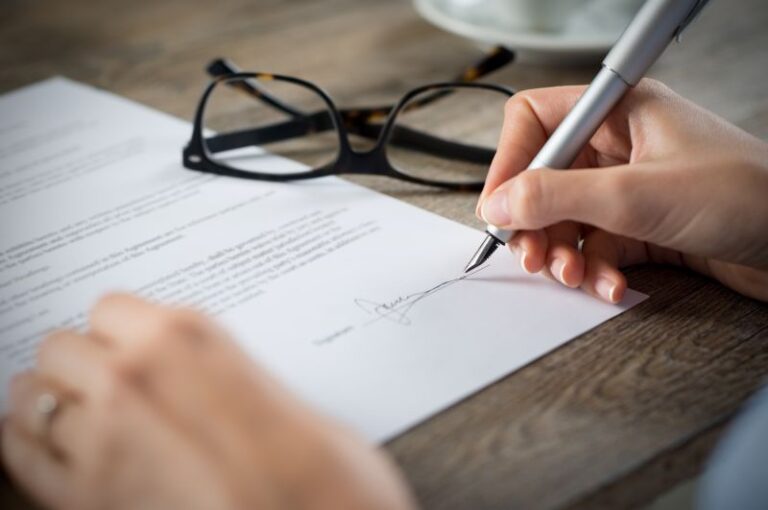 Deducción de contratos de arrendamiento financiero