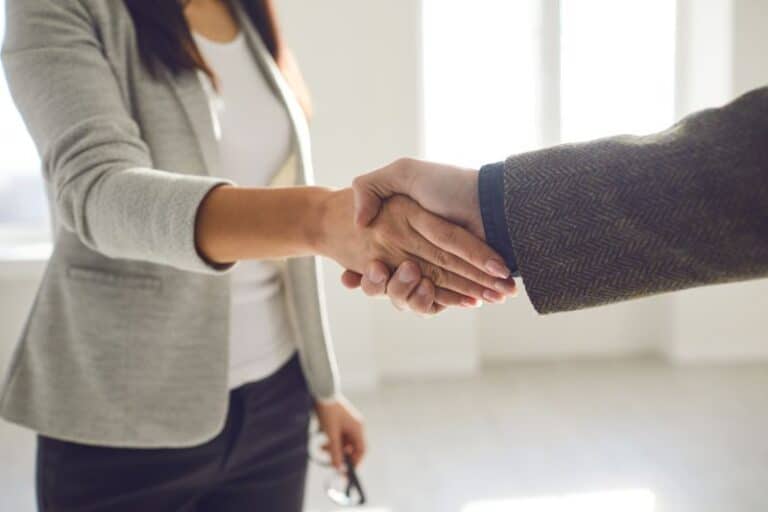 Elabora tu curriculum vitae Tips para entrevistas de trabajo