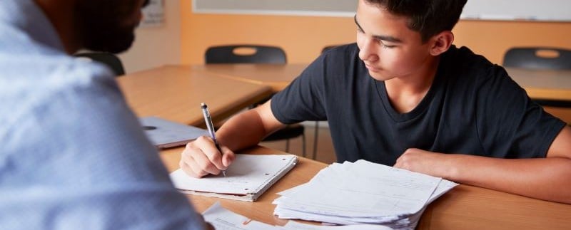 Nuevas disposiciones y requisitos en deducción de colegiaturas