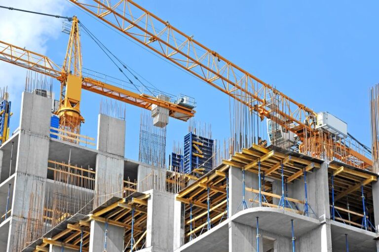 Quienes NO están obligados a presentar SATIC pero se relacionan con construcción