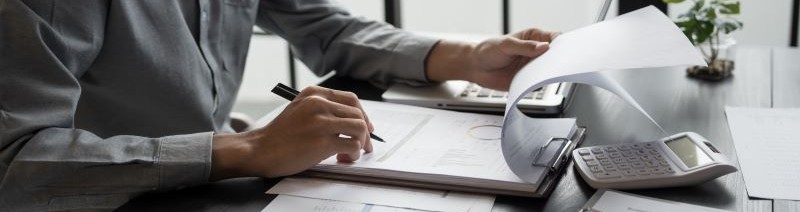 ¿Cuál es el costo de las empresas de servicios contables, fiscales o legales?