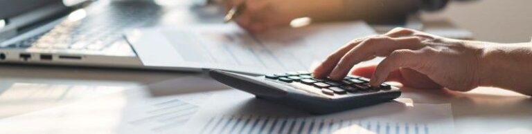 Facturar con CFDI comprando el timbrado de los PAC