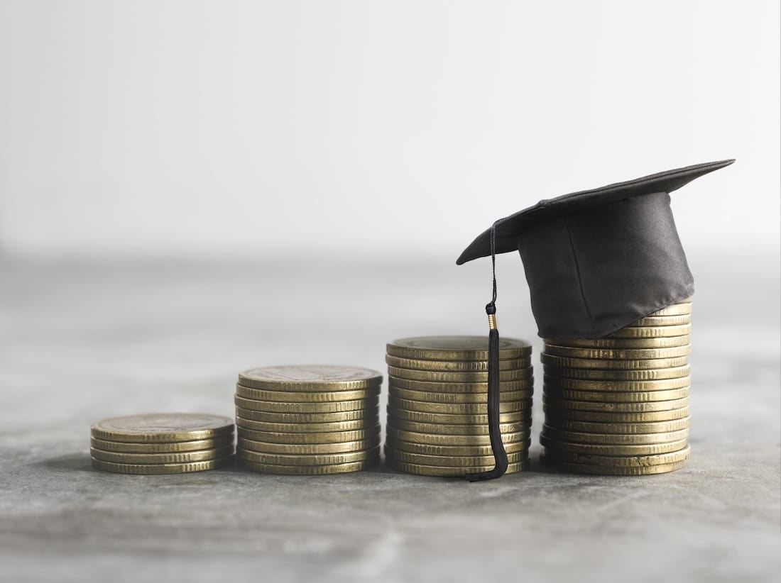 Colegiaturas deducibles 2026: requisitos, montos y cómo facturarlas ante el SAT